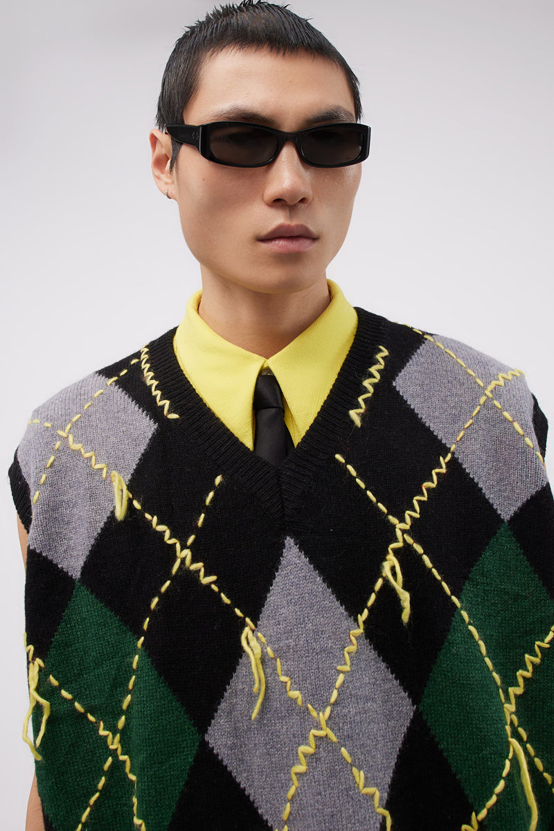 Mike Oversized Argyle Vest Black